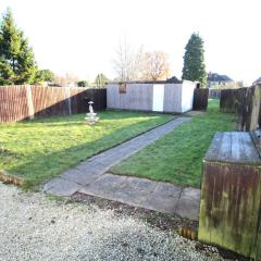 Large 3 Bed Bungalow - Beautiful Refurb - Garden