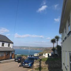 Bay House Lobber Port Isaac Apartment with Sea Views & Parking