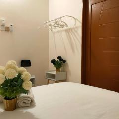 3 bedroom apartment Full sea view homestay