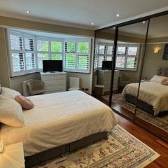 Stunning double bedroom Greenwich London with private bathroom