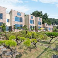 Namhae Healing Time Pension