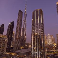 Burj Khalifa Full View