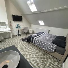 Place to stay in Antwerp City