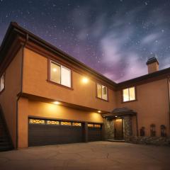 5 BR/5 BA Getaway with a View