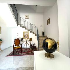 Casa Ferrante