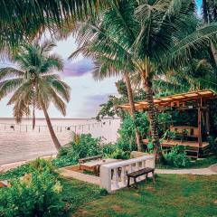 Beachfront Private Bungalow