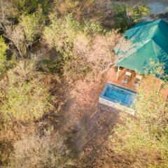 Sasi Africa Luxury Tented Bush Lodge