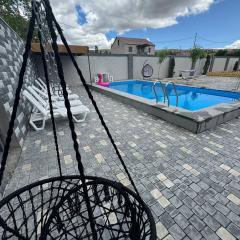 Paradise Life