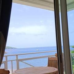 Studio près de la mer et marina