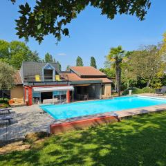 Magnifique Villa privative avec Piscine et Spa pour 15 personnes