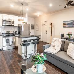 Cozy 1BR Condo on James Street North