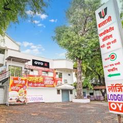 Super OYO Balaji Executive Lodging