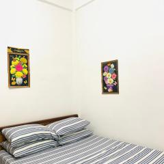 Queen's Room Rental 2