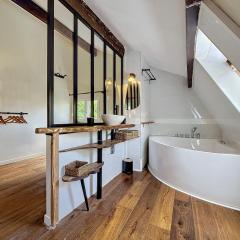 Maison avec jacuzzi et terrasse