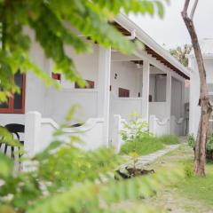 Velidhoo Inn