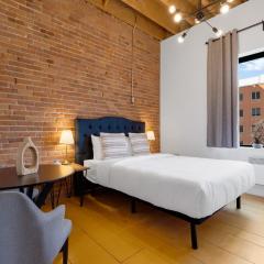 The Little Prince Rooms-Old Montreal