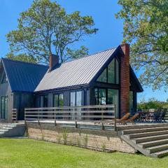 Pet Friendly Home In Löttorp With Wifi