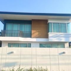 Cozy Maison Homestay