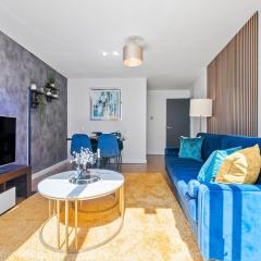 2 Bedroom Greek Street Apartment - Sleeps 6