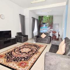 NASUHA HOMESTAY 3 TEMERLOH Semi-D House, 3 Bedroom, 2 Bathroom, 4 Unit Aircond, Free Wifi and Netflix