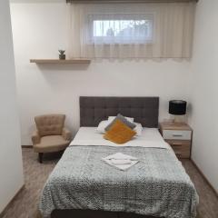 Star Apartment 4