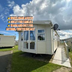 Luxury static caravan, 6 berth, Marine Holiday Park, Rhyl, Wales