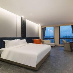 Zhuhai ANYI HolidayInn