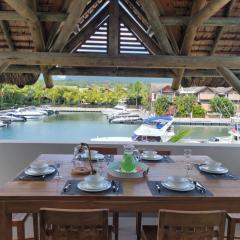 L'Estuaire Seafront Apartment Black River