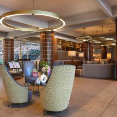 Crowne Plaza Atlanta Perimeter at Ravinia by IHG