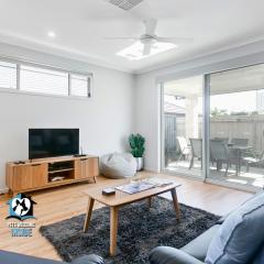 Brand New 3BR So Close to Sea and Lake