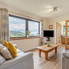 4 Bed in Blackwaterfoot 95184