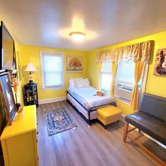 Room in Guest room - Yellow Rm Dover- Del State, Bayhealth- Dov Base