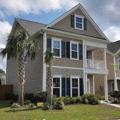 Home Sweet Home in Charleston! 3BR full amenities