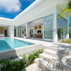 Tropical Brand New 4BR Pool Villa Mina, just 5 min Drive from Naiharn