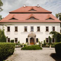 Pałac Mojęcice