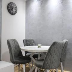 IN SILVER Apartman