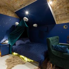 Harry Potter themed central underground apartment