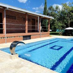 Finca con Piscina y Jacuzzi Privado