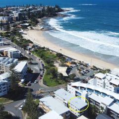 Kings Beach - Beachfront Bliss