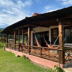 Paraíso selvático Casa de campo