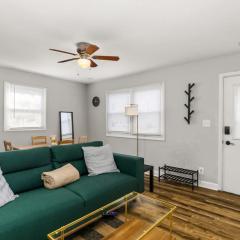 VERDE VIBES - Cute 2BD home in the Heights