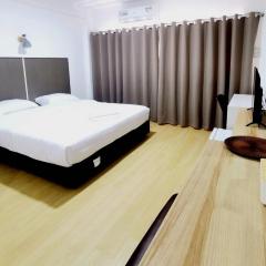 Ratanasiri Hotel