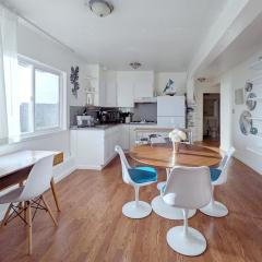 Spacious and charming 1-bedroom apartment on Ocean Beach