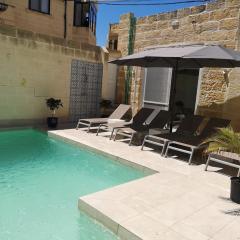 Ic-Cikwejra Farmhouse - Authentic 300 year old property - Island of Gozo, Malta