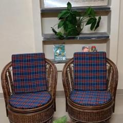 Cosy ground floor flat in Tollygunge