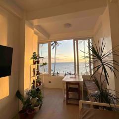 Absolute Beachfront Apartment With Kitchen