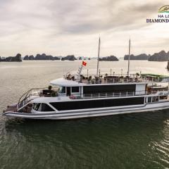 Halong Diamond Cruises