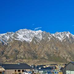 Brand New Hanley's Farm Haven - Explore Queenstown