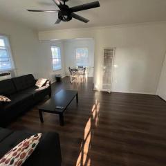 Affordable Quiet Private 2nd Floor Inglewood 1BR and 1BA