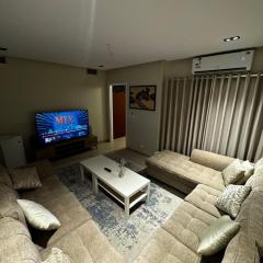 Elegant Studio